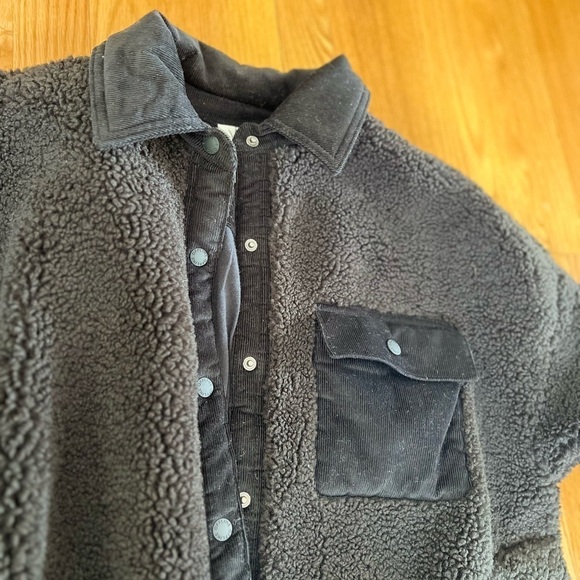Aerie offline Sherpa Shacket - Picture 2 of 4